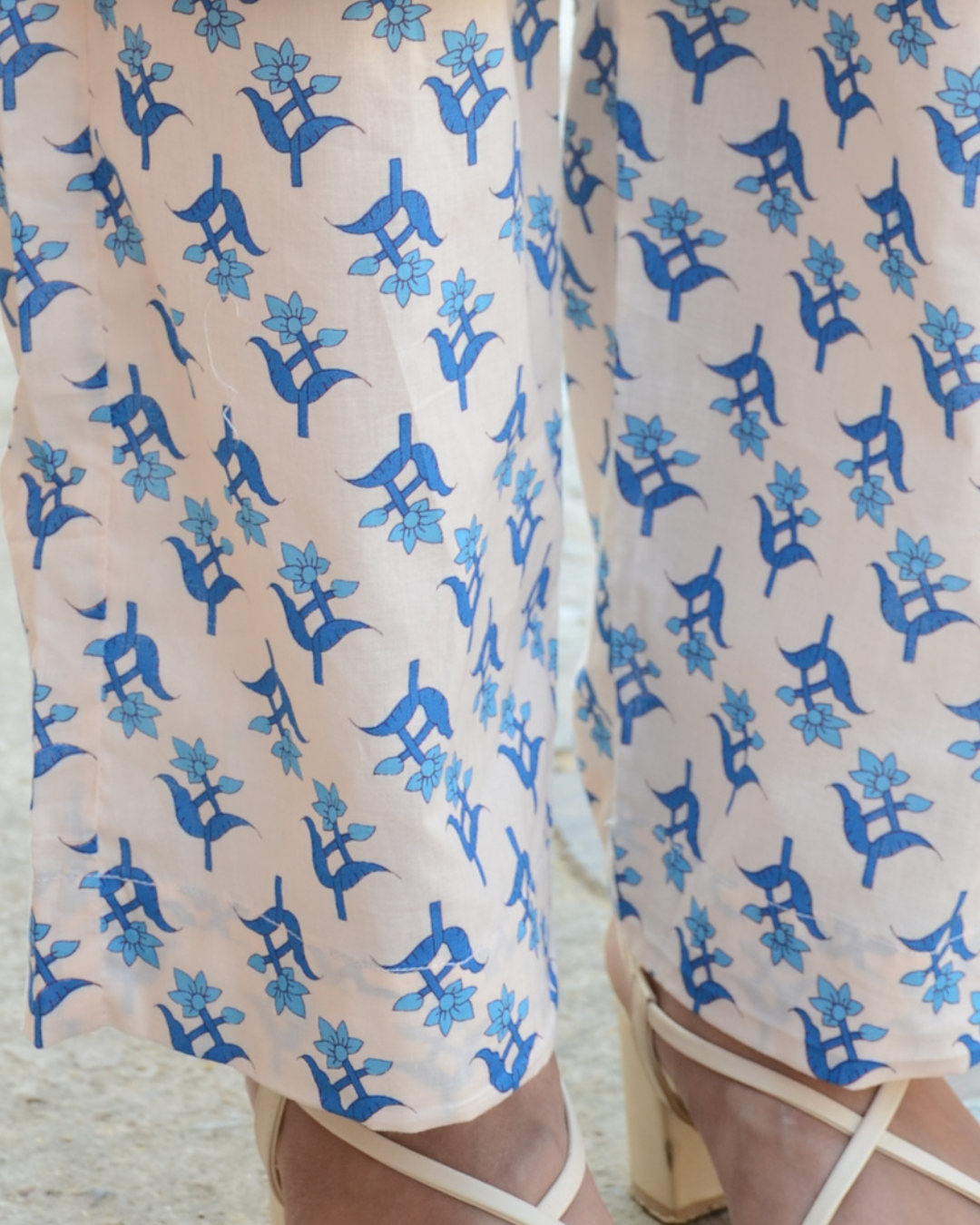 White Blue Floral Printed Sleeveless Cotton Co-ord Set